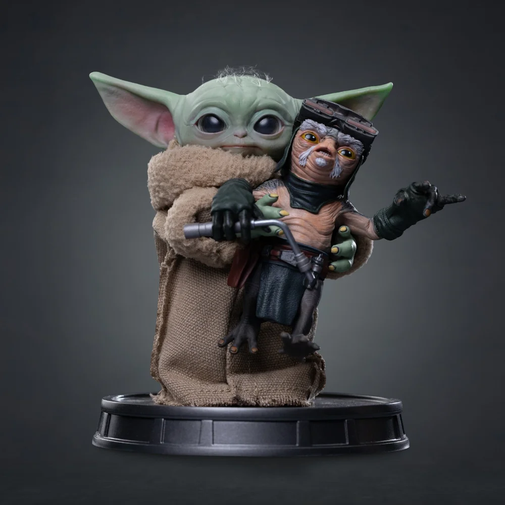 Iron Studios Star Wars Mandalorian and Grogu Movie Grogu No Squeezy Legacy Replica 1/4 Statue Image 1