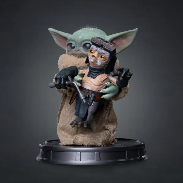 Iron Studios Star Wars Mandalorian and Grogu Movie Grogu No Squeezy Legacy Replica 1/4 Statue