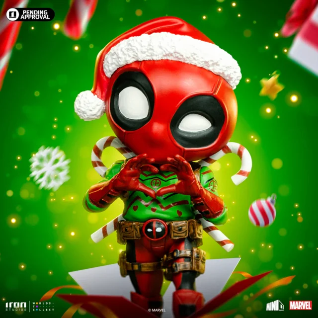 Iron Studios Marvel Comics Deadpool (Holidays Version) Minico Figure