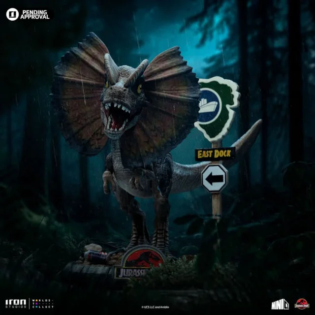 Iron Studios Jurassic Park Dilophosaurus Minico Figure