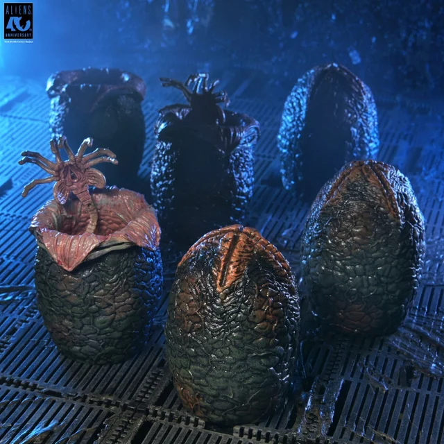 ALIENS (1986) 40TH ANNIVERSARY CARTON OF ALIEN EGGS ACCESSORY 6-PACK - NECA