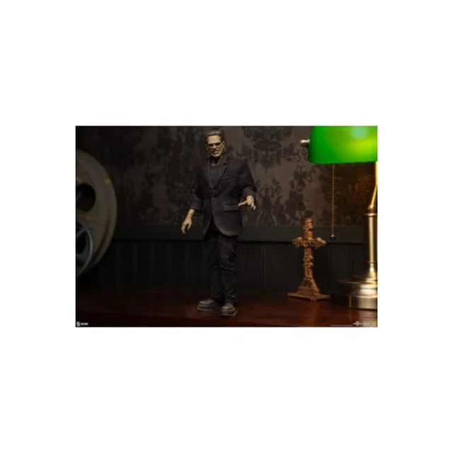 Universal Monsters Action Figure 1/6 Frankenstein (Deluxe Plus Edition) 33 cm