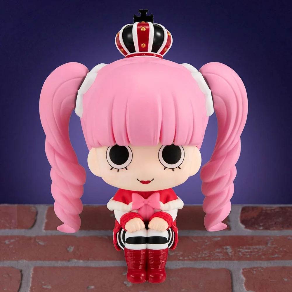 One Piece Look Up PVC Figure Perona 11 cm Image 1
