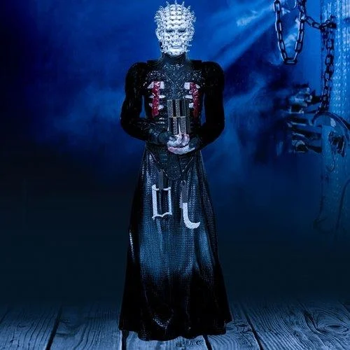 HELLRAISER - PINHEAD 8 INCH SCALE FIGURE (SCREAM GREATS) Image 1