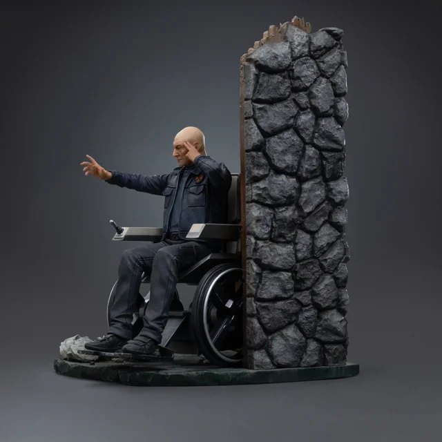 Iron Studios Avengers: Doomsday Professor Xavier Art Scale 1/10 Statue