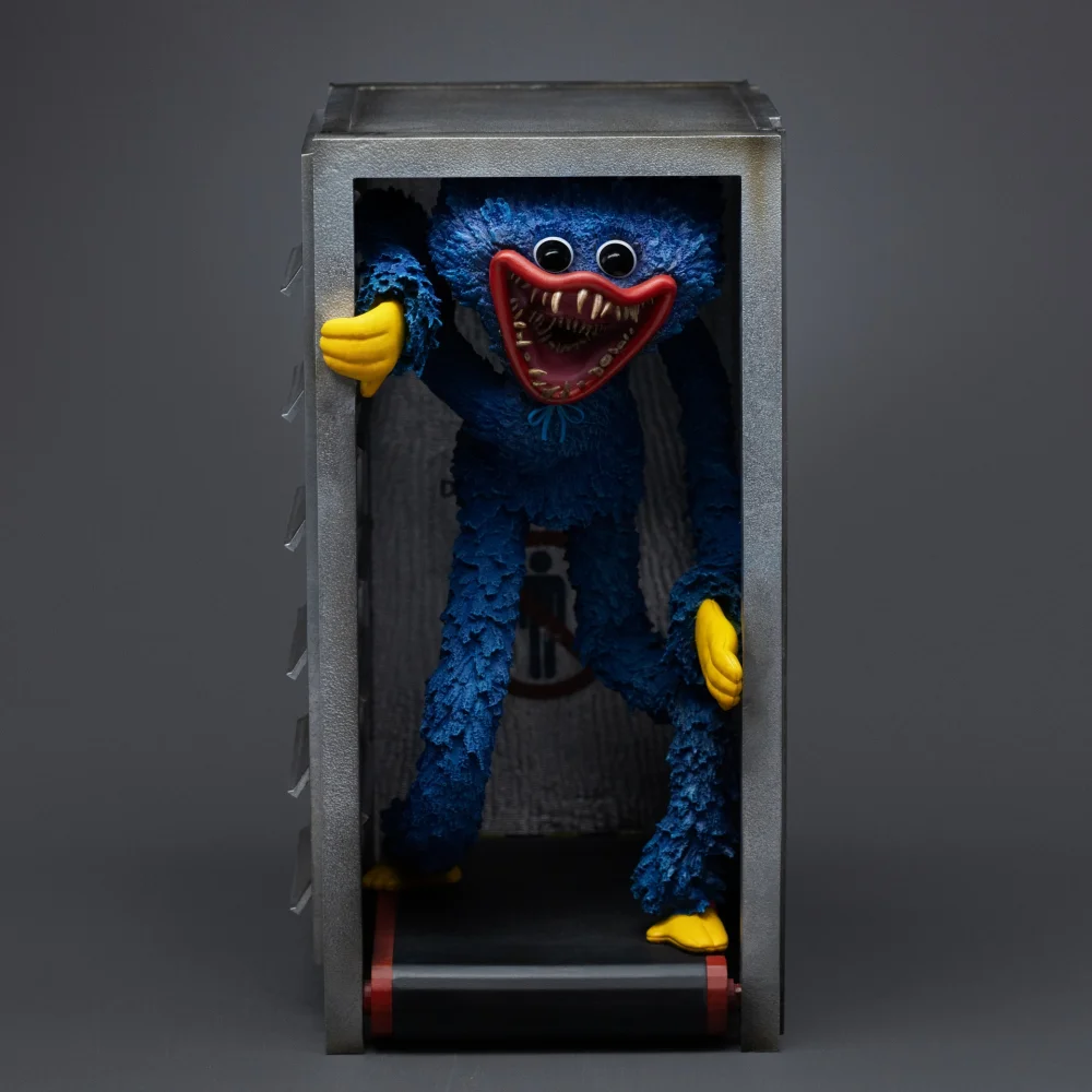 Iron Studios Poppy Playtime Huggy Wuggy Art Scale 1/10 Statue Image 1
