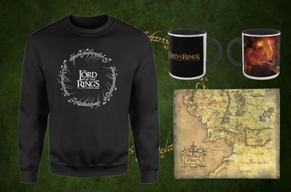 SWEATSHIRT, BLANKET & MUG