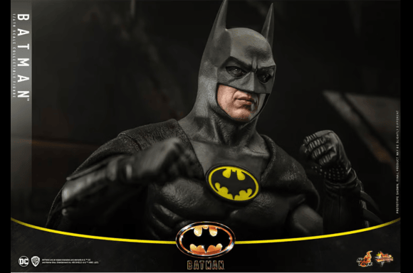 BATMAN HOT TOYS FIGURES