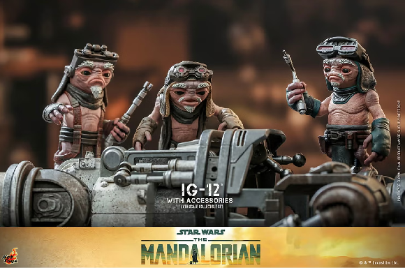 STAR WARS HOT TOYS ACTION FIGURES