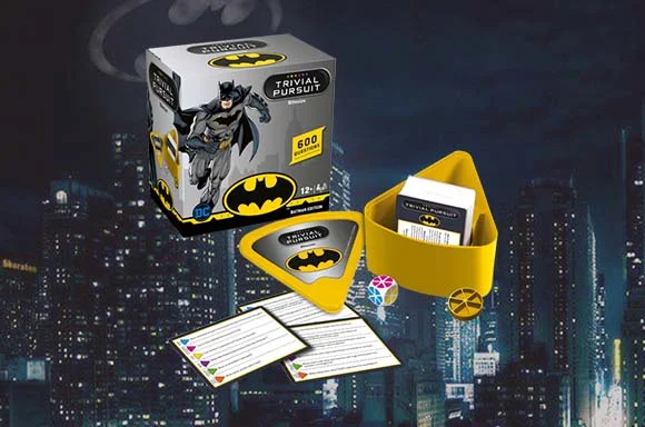 ONLY £20.99 BATMAN TRIVIAL PURSUIT & T-SHIRT