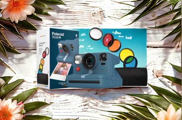POLAROID CAMERA